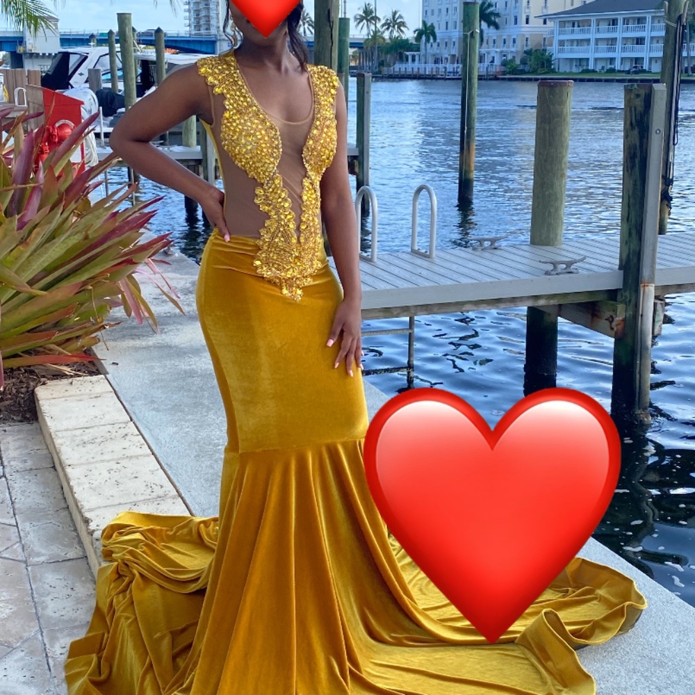 Prom dress